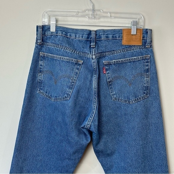 Levi’s Wedgie Jeans Distressed Buttonfly - Picture 4 of 9